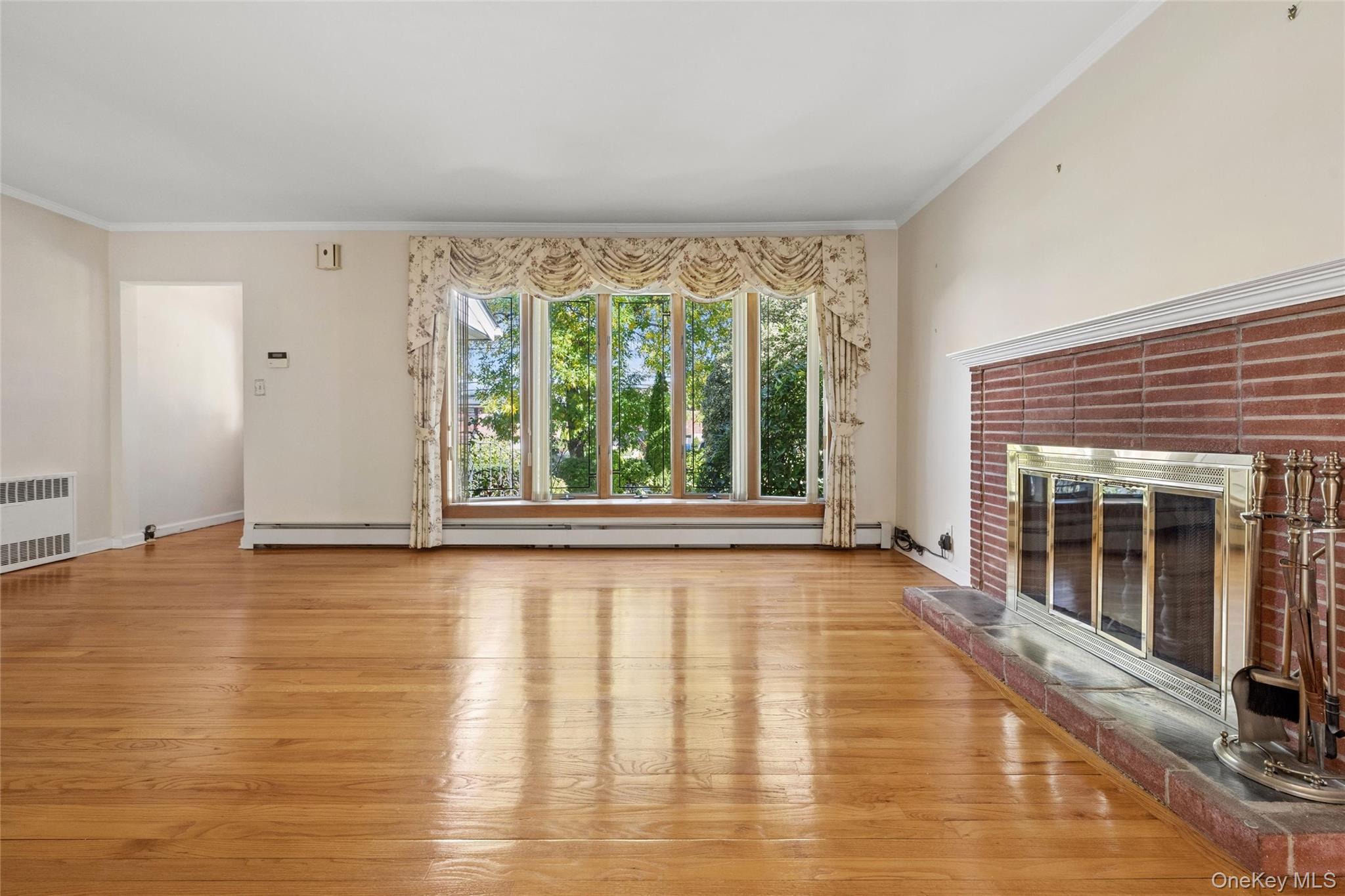 2832 Bell Boulevard thumbnail 3