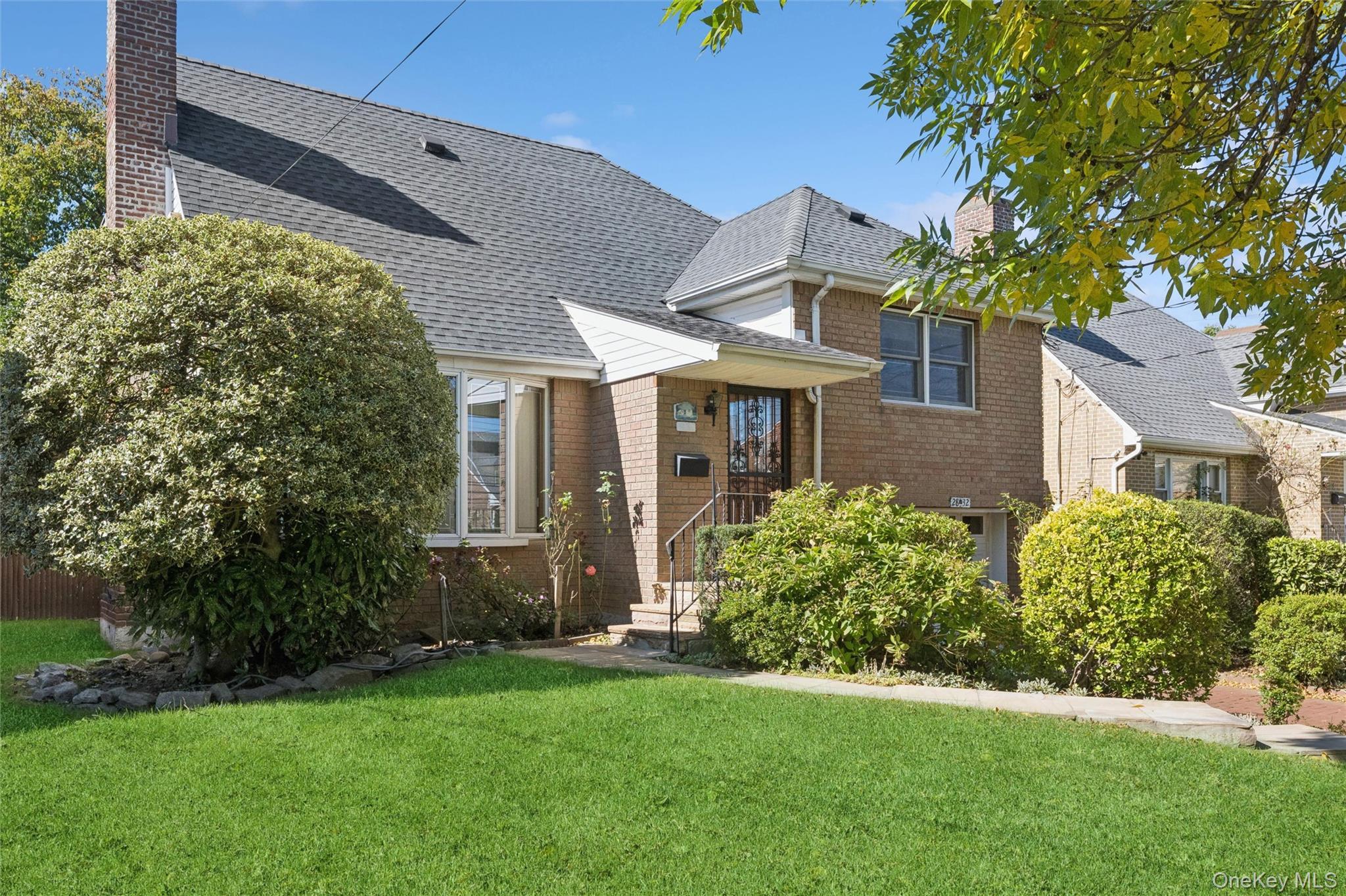 2832 Bell Boulevard, Bayside