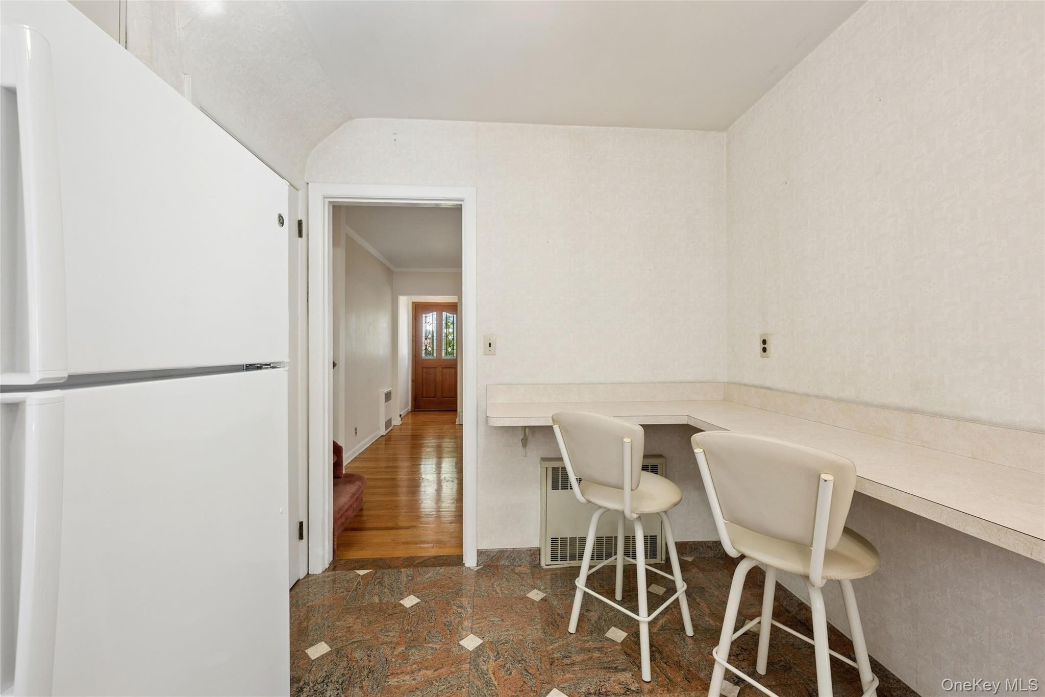 2832 Bell Boulevard thumbnail 6