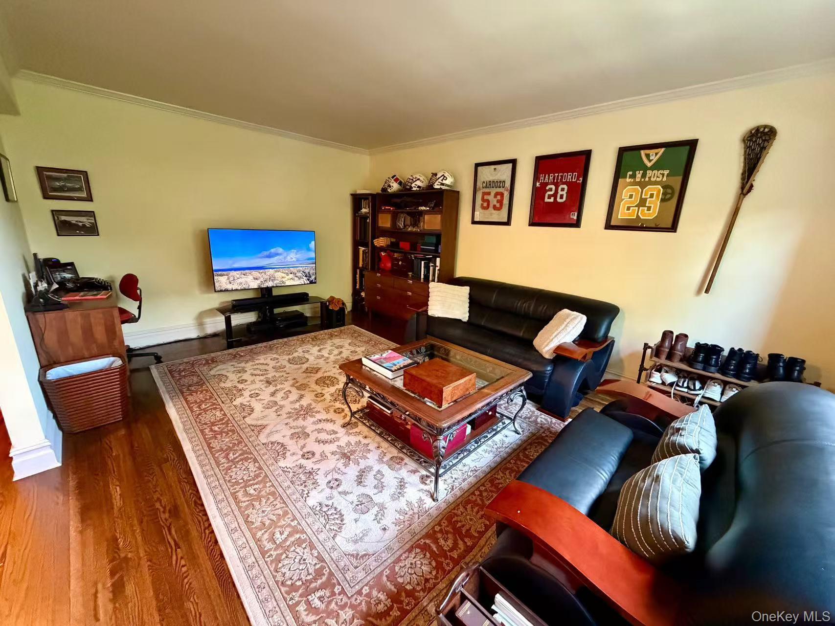 211-05 75th Ave Ave Unit: 3D, Bayside