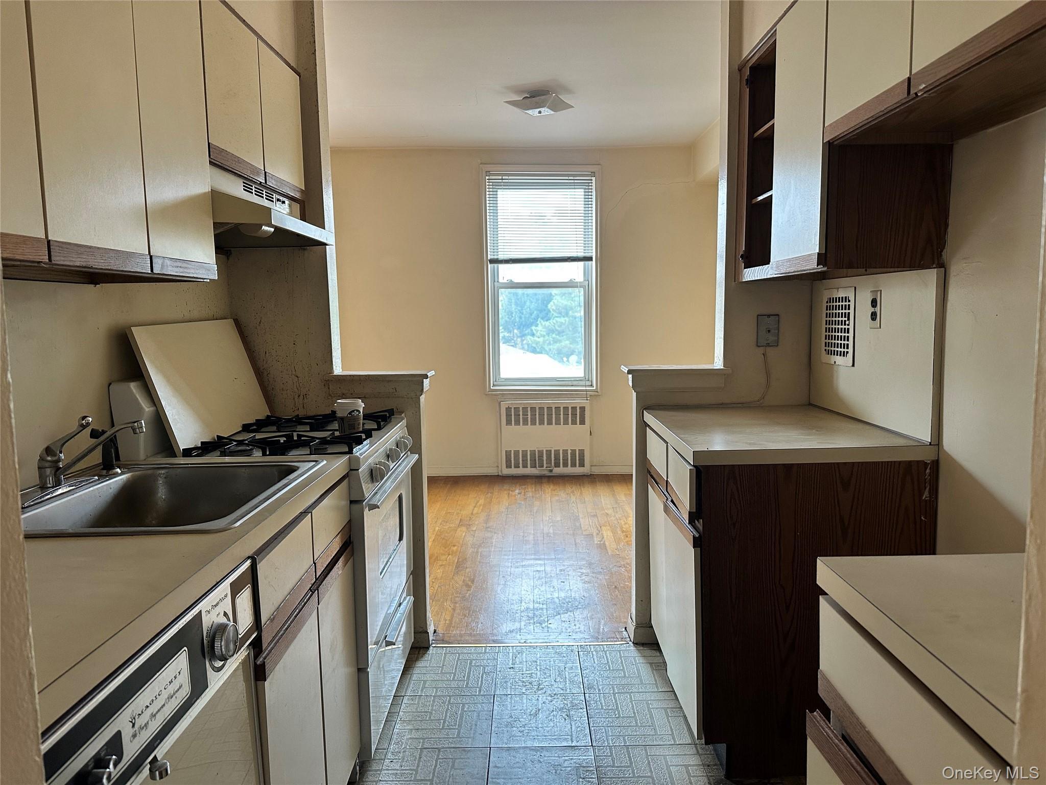 5775 Mosholu Avenue Unit: 6J thumbnail 6