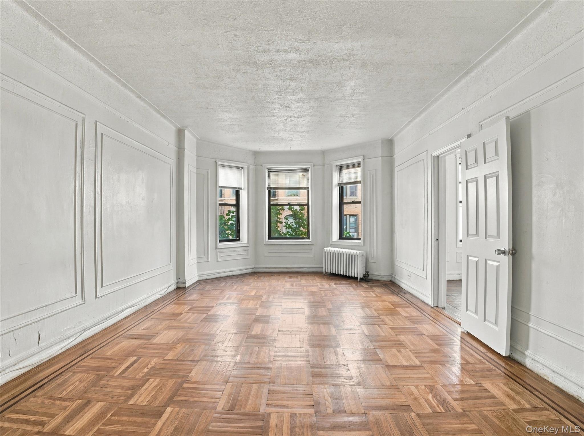 754 Brady Avenue Unit: 303 thumbnail 4