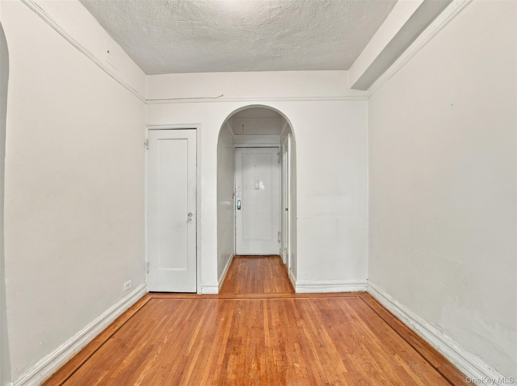 754 Brady Avenue Unit: 303 thumbnail 6