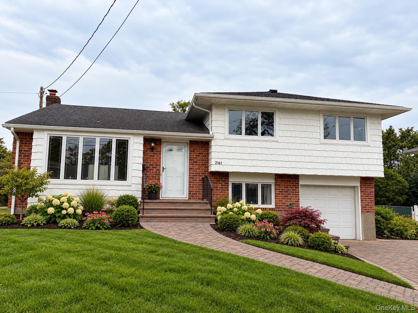 2161 Isabelle Court, Bellmore