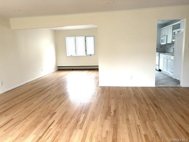 2161 Isabelle Court thumbnail 4