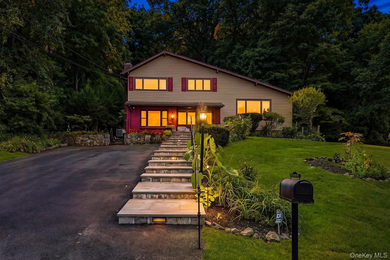 86 Fairview Place, Cortlandt Manor