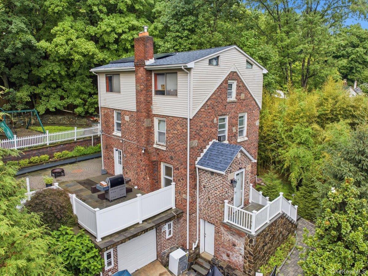262 Upper Depew Avenue, Nyack