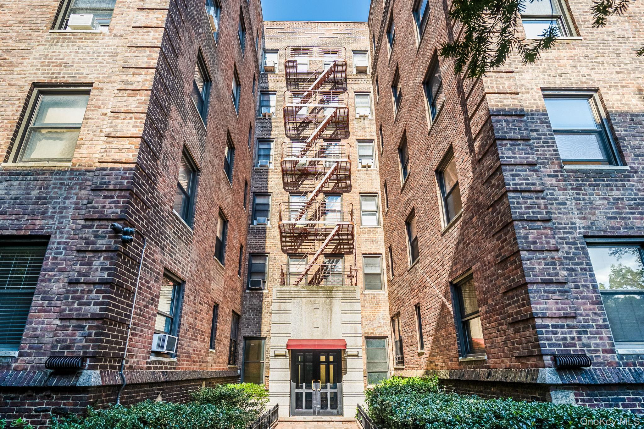 3017 Riverdale Avenue Unit: 3C, Bronx