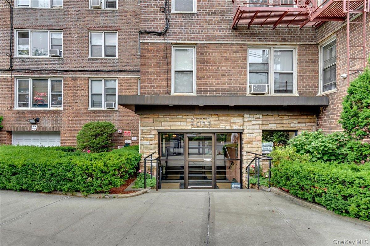 4265 Webster Ave. Ave Unit: 5C, Bronx