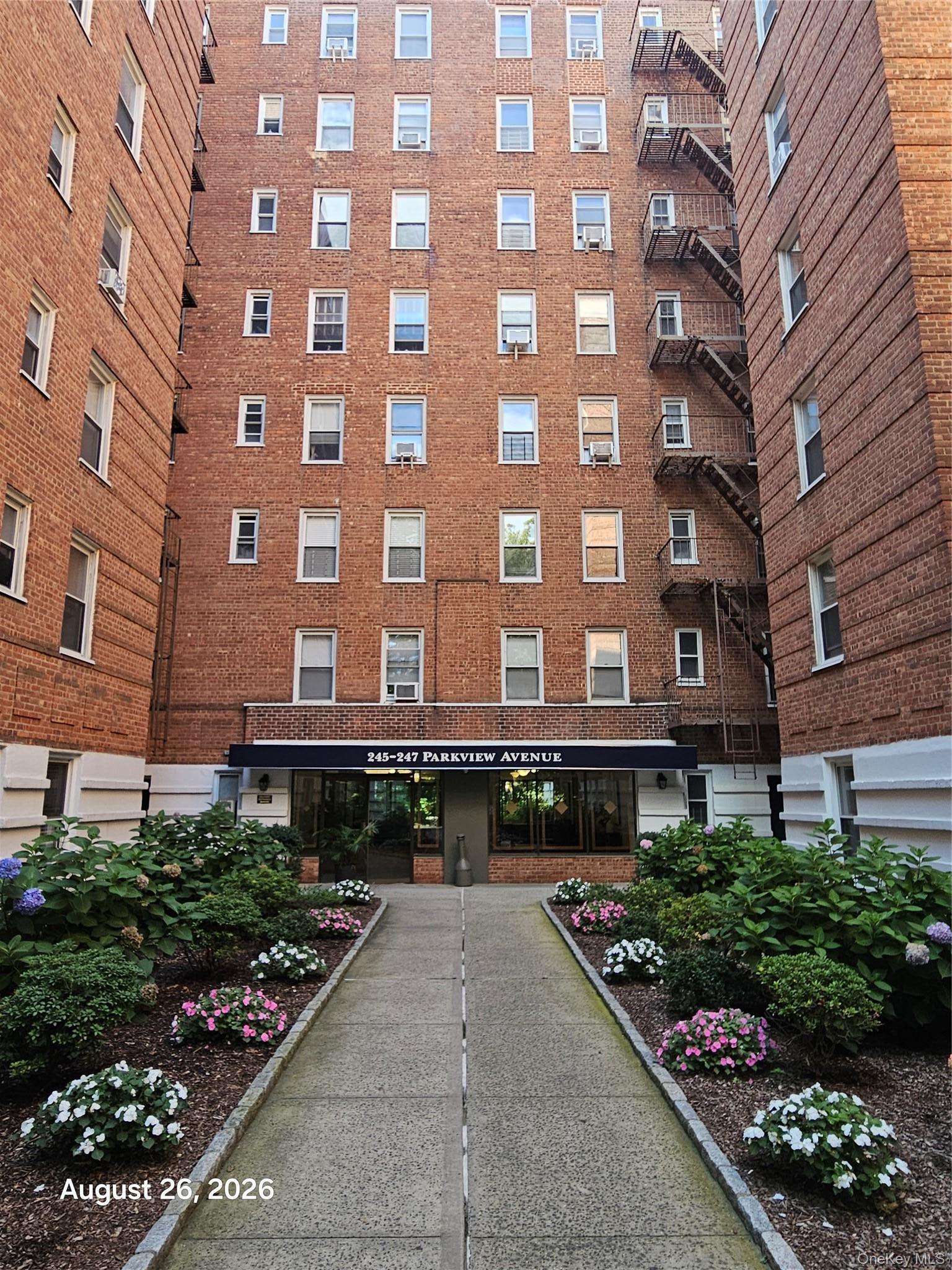 247 Parkview Avenue Unit: 5L, Bronxville