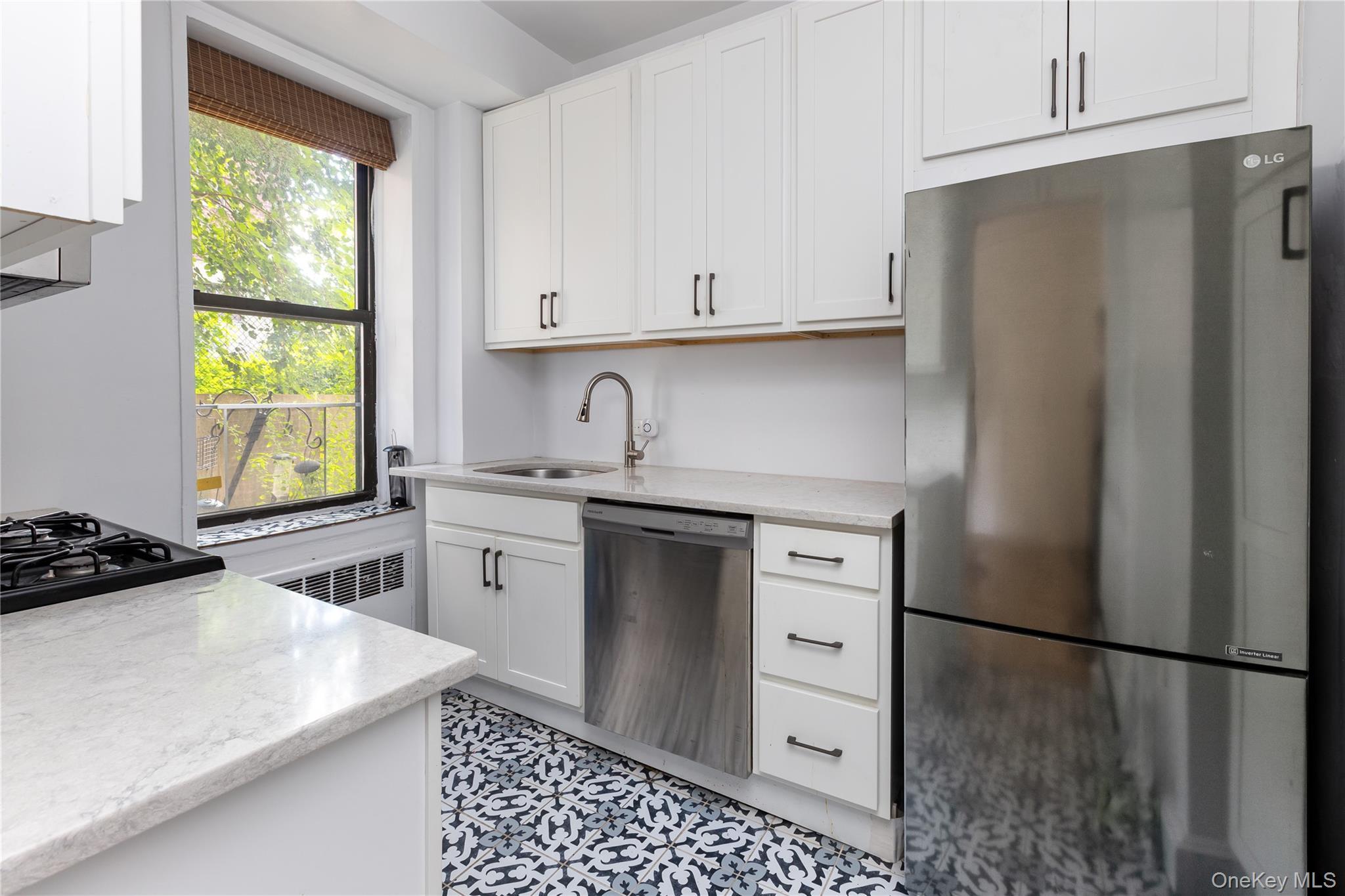 3215 Arlington Avenue Unit: 1G, Bronx