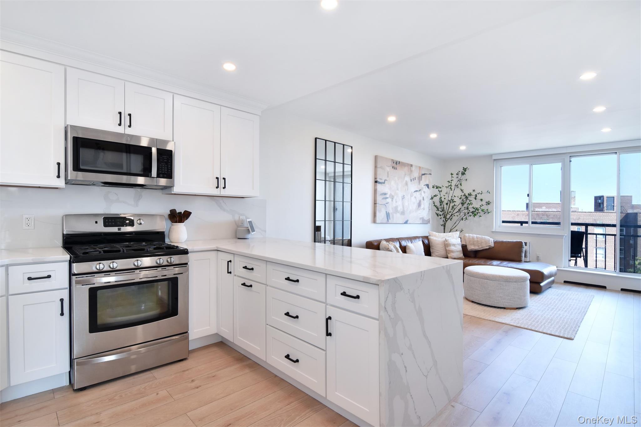 703 Pelham Road Unit: 513, New Rochelle