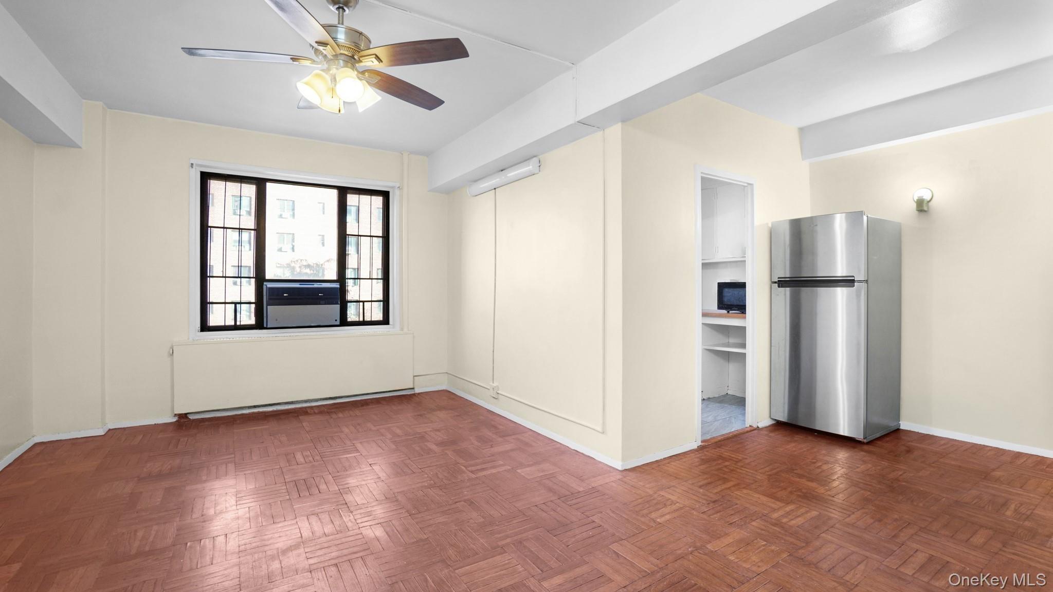 1410 Metropolitan Avenue Unit: 3I thumbnail 5