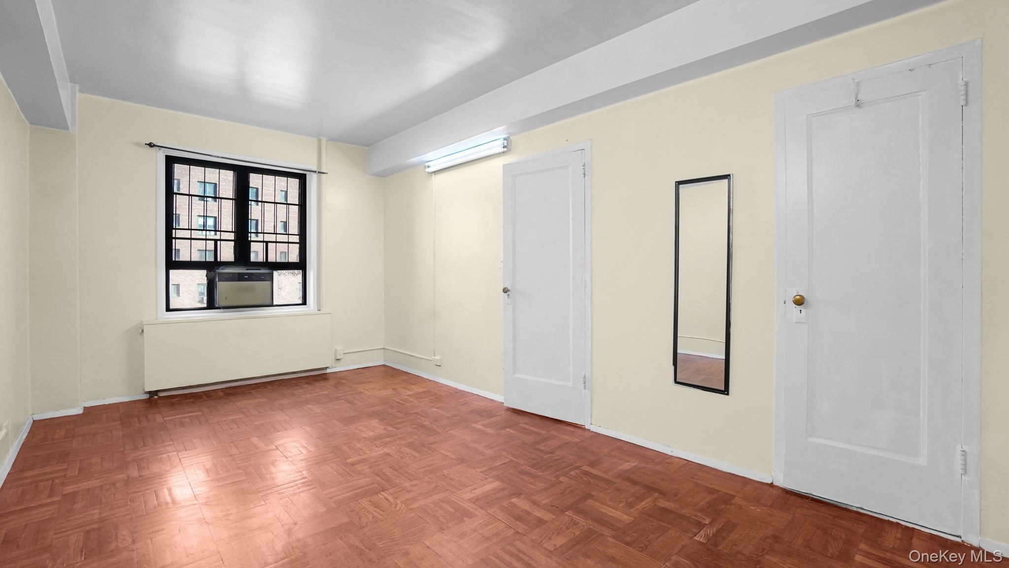 1410 Metropolitan Avenue Unit: 3I thumbnail 11