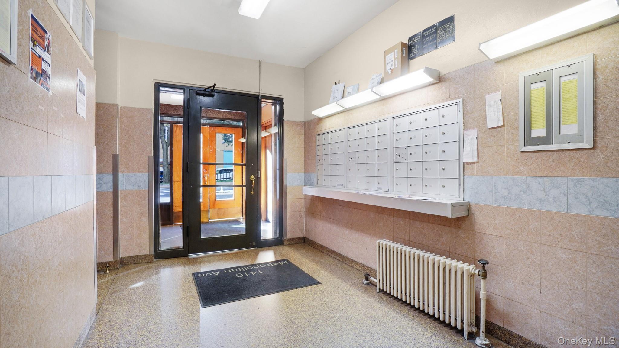 1410 Metropolitan Avenue Unit: 3I thumbnail 2