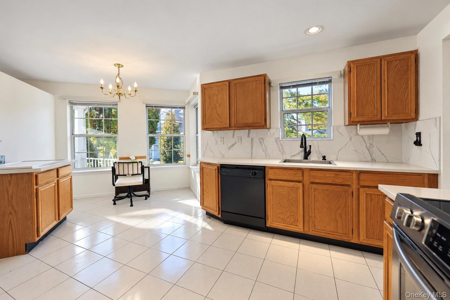 83 Roundtop Road thumbnail 16