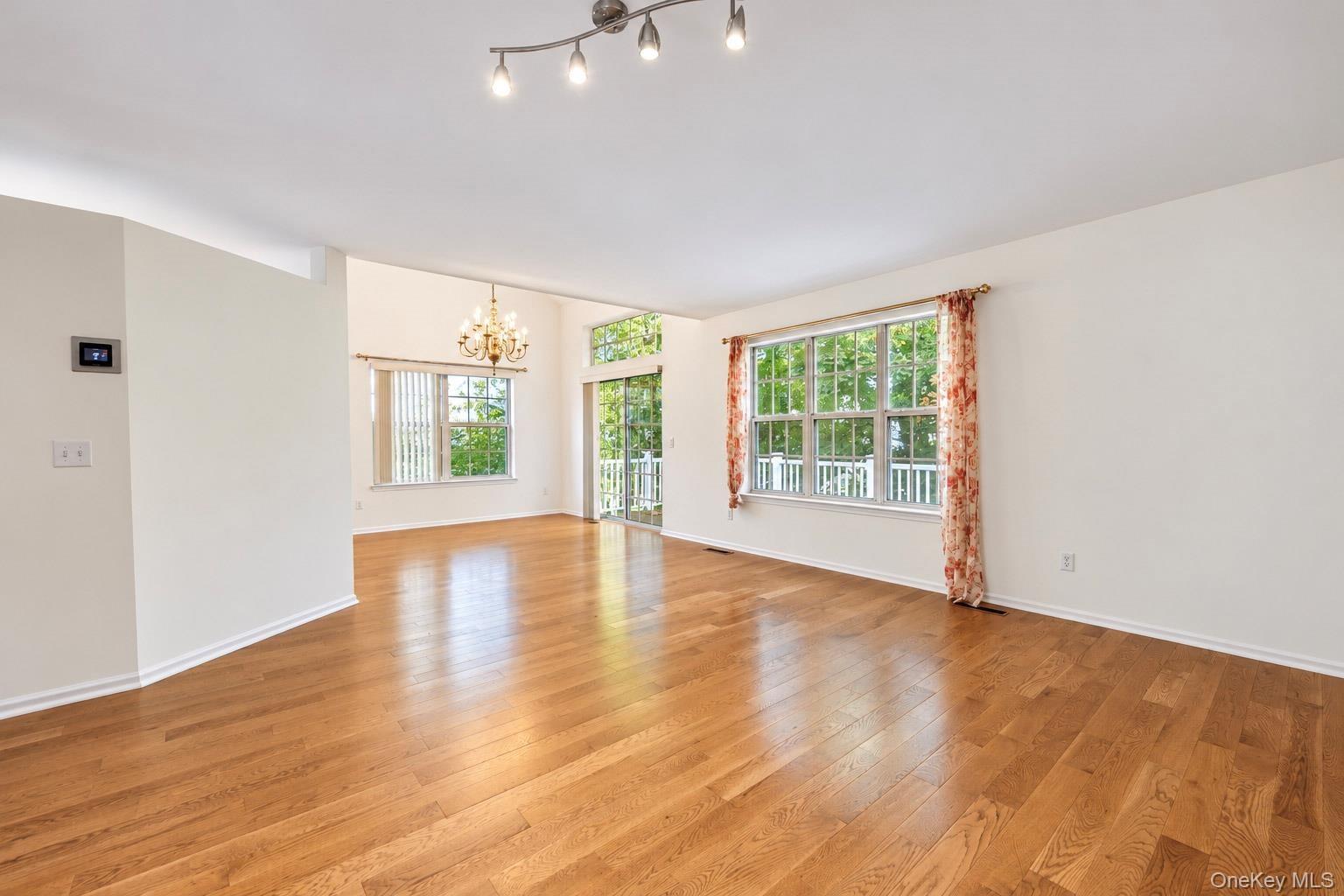 83 Roundtop Road thumbnail 14